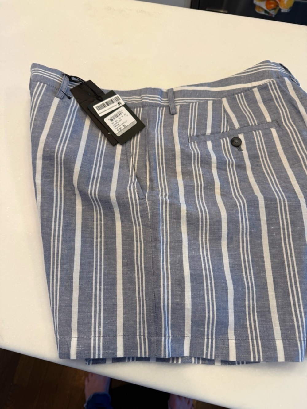 Club Monaco Men’s Jax Shorts Linen Blend Blue White Sz 33 NWT - Picture 2 of 16